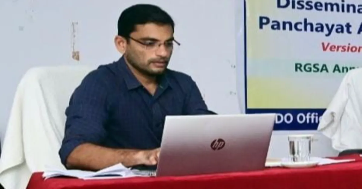 📰 స్వర్ణ పంచాయతీ పోర్టల్ ద్వారా పంచాయతీ పన్నులు సులభంగా చెల్లించండి – పశ్చిమ గోదావరి జిల్లా పంచాయతీ అధికారి ఎన్‌. రామనాథ్ రెడ్డి