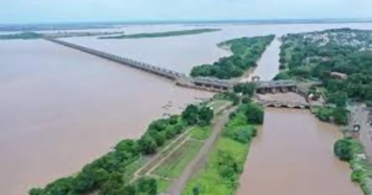 గోదావరి నది రెండో ప్రమాద హెచ్చరిక